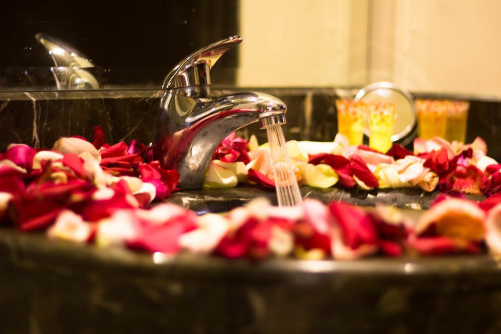 Al Makan Suites 101 By Al Azmy Riade Quarto foto
